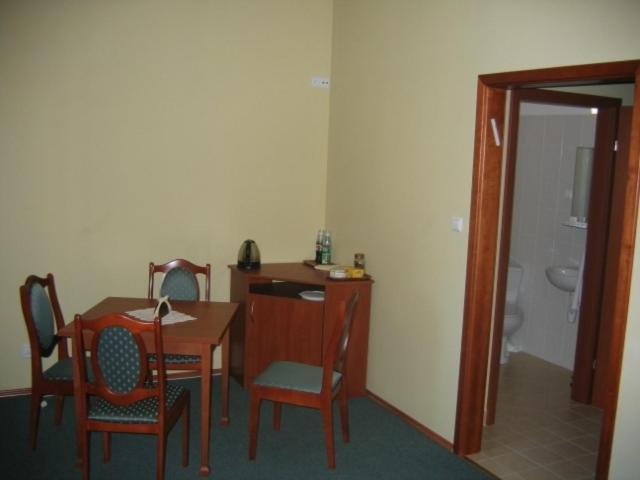 Linat Orchim Dom Goscinny Lodz  Exterior photo